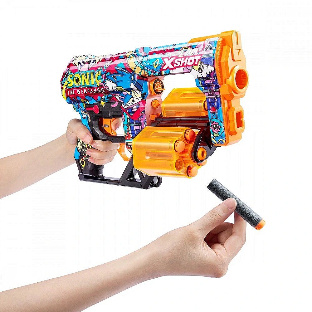 ZURU X-SHOT Skins Series 1 Blaster Dread Sonic With 12 darts - Robotink