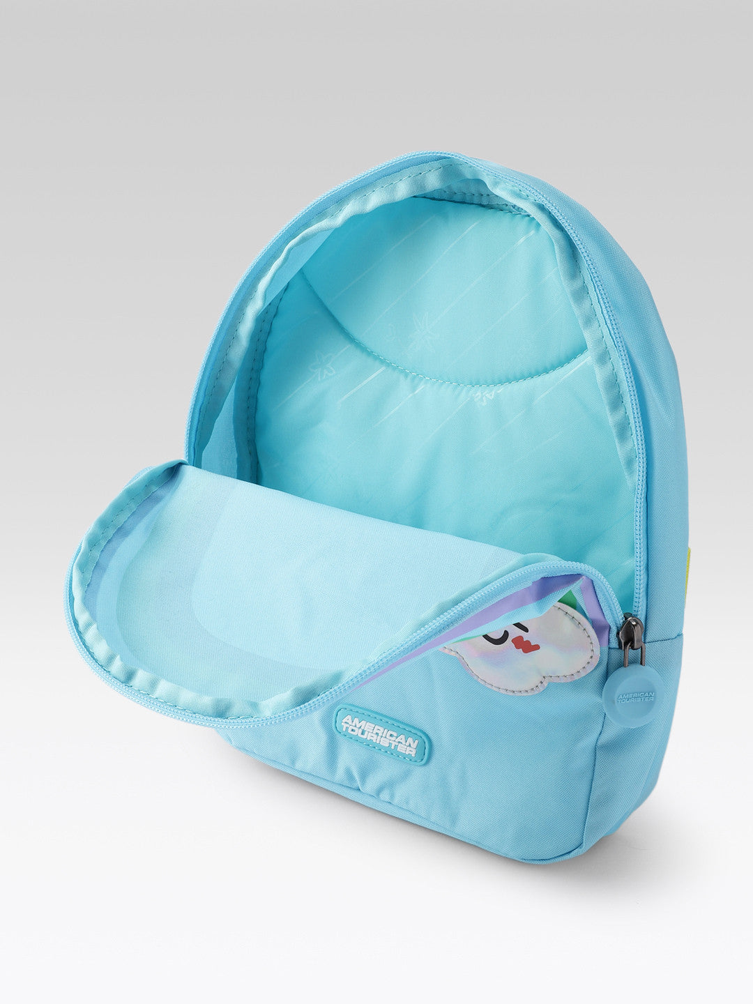 American Tourister Colourblocked Applique School Backpack