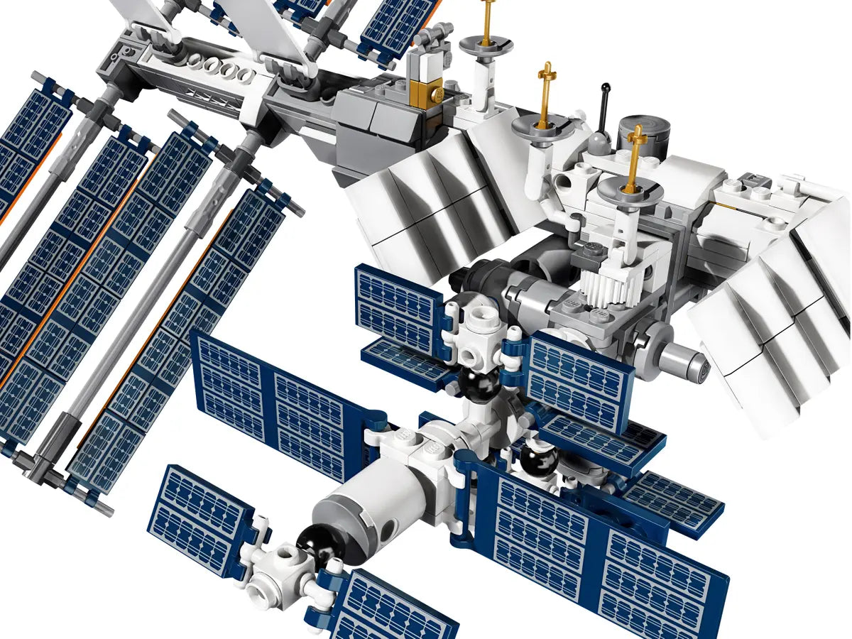 مجموعة بناء محطة الفضاء الدولية من ليجو آيدياز 21321