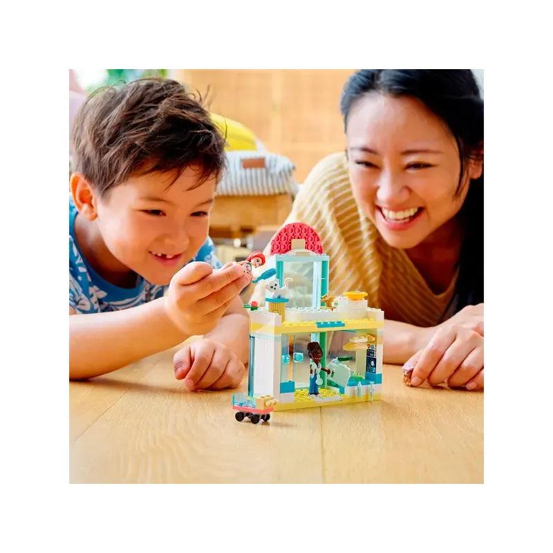 LEGO Friends Pet Clinic 41695 Building Kit; with 2 Mini-Dolls Including Mia, Plus Cat and Rabbit Toys; Creative Birthday Gift for Kids Aged 4 and up (111 Pieces)