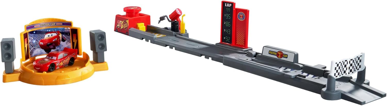 Disney Pixar Cars Track Springboard Piston Cup with Lightning McQueen Vehicle, Track Over 50 cm Long, Jump and Stunt, 2 Ways to Play