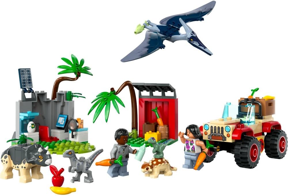 LEGO 76963 Jurassic World Baby Dinosaur Rescue Centre Set for Kids, Mini Triceratops, Ankylosaurus and Velociraptor Figure