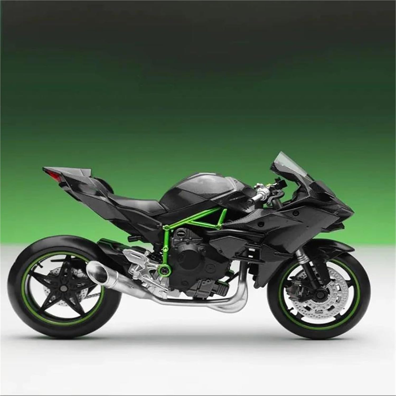 Maisto Motorcyles with stand Kawasaki Ninja H2- Special edition
