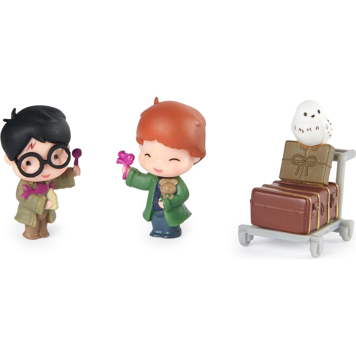 Wizarding World Harry Potter, Micro Magical Moments Figures Set with Exclusive Harry, Ron, Hedwig & Display Case