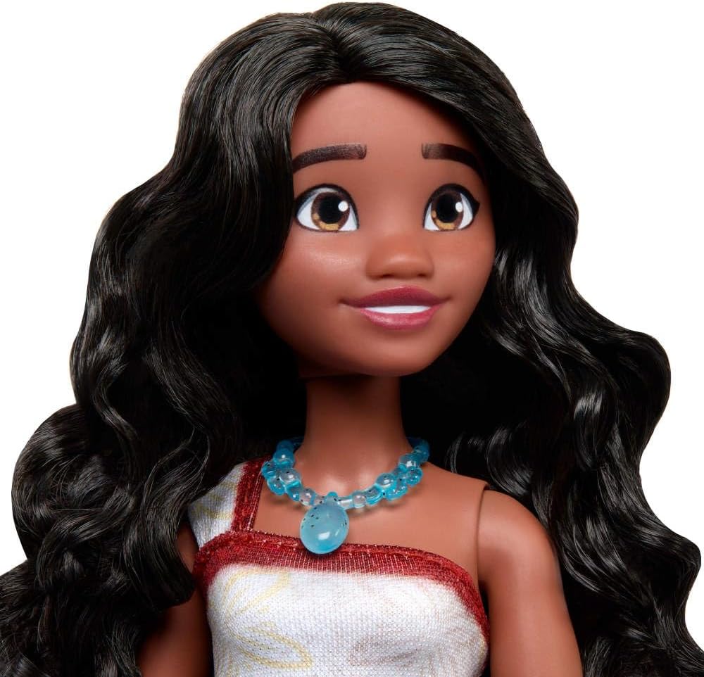 Mattel Disney Moana 2 Moana Fashion Doll with 2 Accessories, Removable Outfit with Necklace & Anklet, Inspired by The Movie