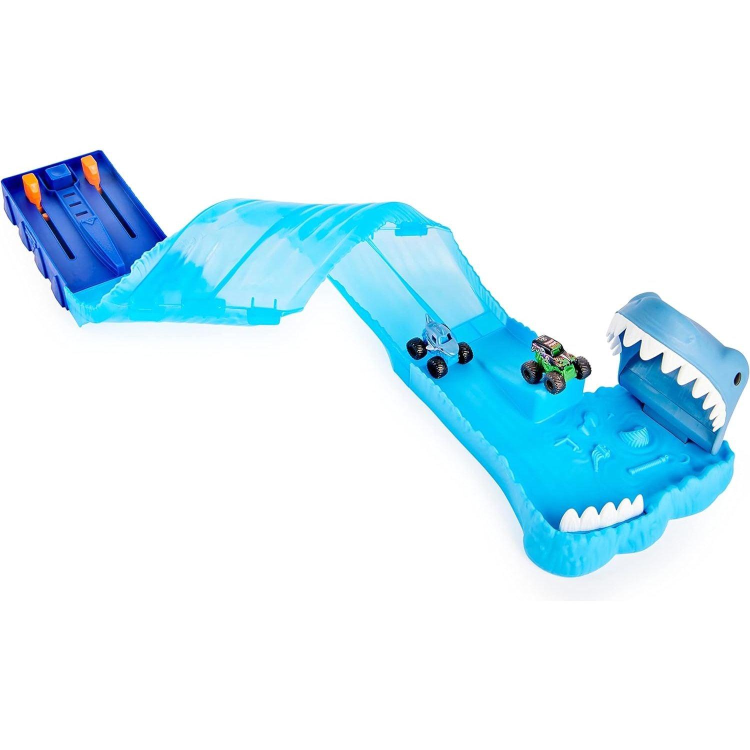 Spin Master Monster Jam, Mini Megalodon Race and Chomp Playset with 2 Monster Jam Mini Trucks, 1;87 Scale