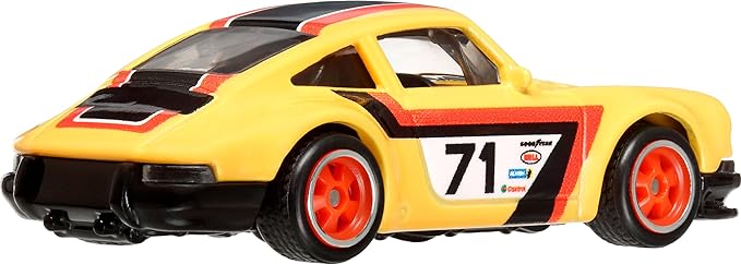 Hot Wheels Car Culture Circuit Legends '71 Porsche 911  Premium Collection of Car Culture 1:64 Scale Vehicles