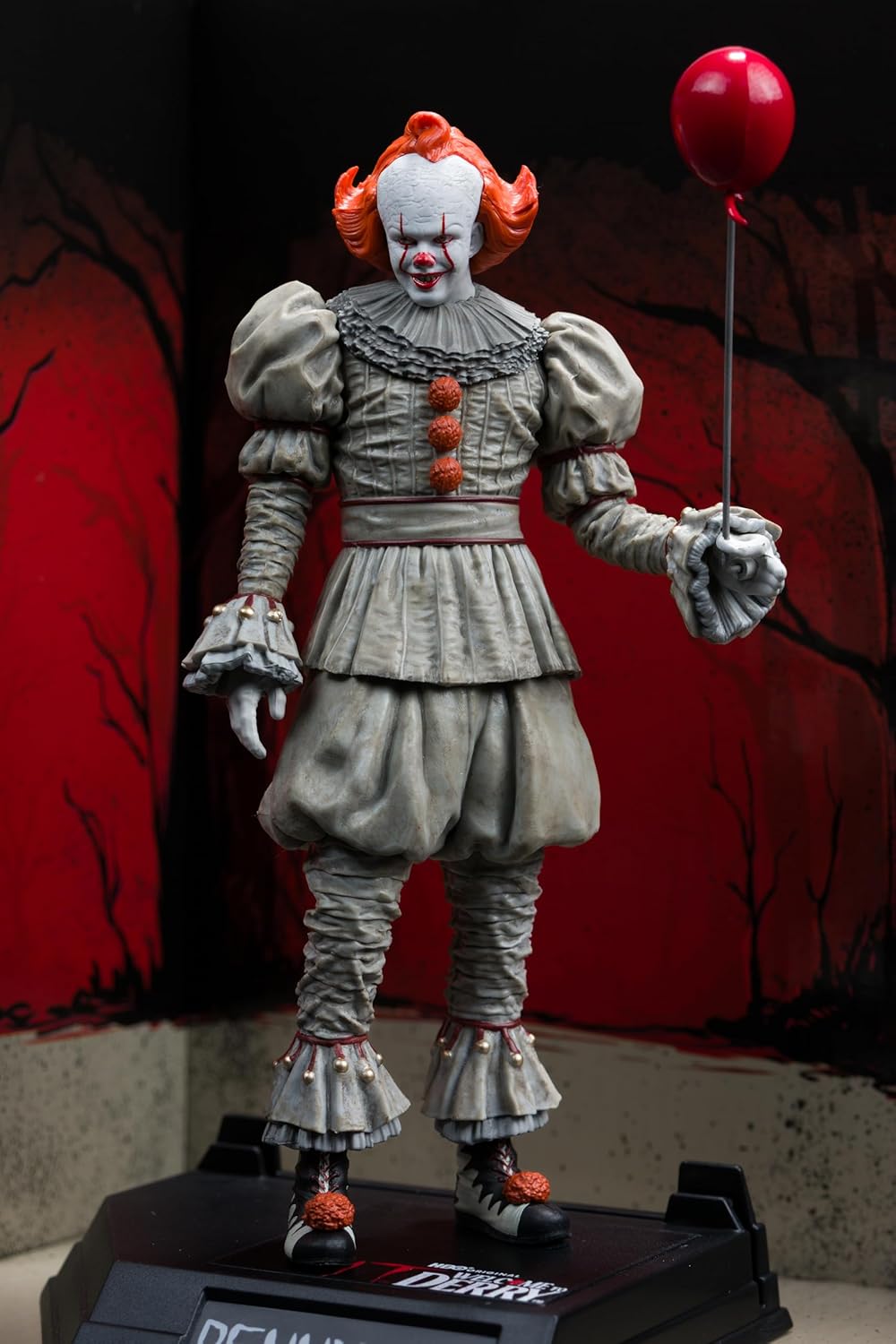 McFarlane Toys- Pennywise (Welcome to Derry) 6in Posed Figure Gold Label