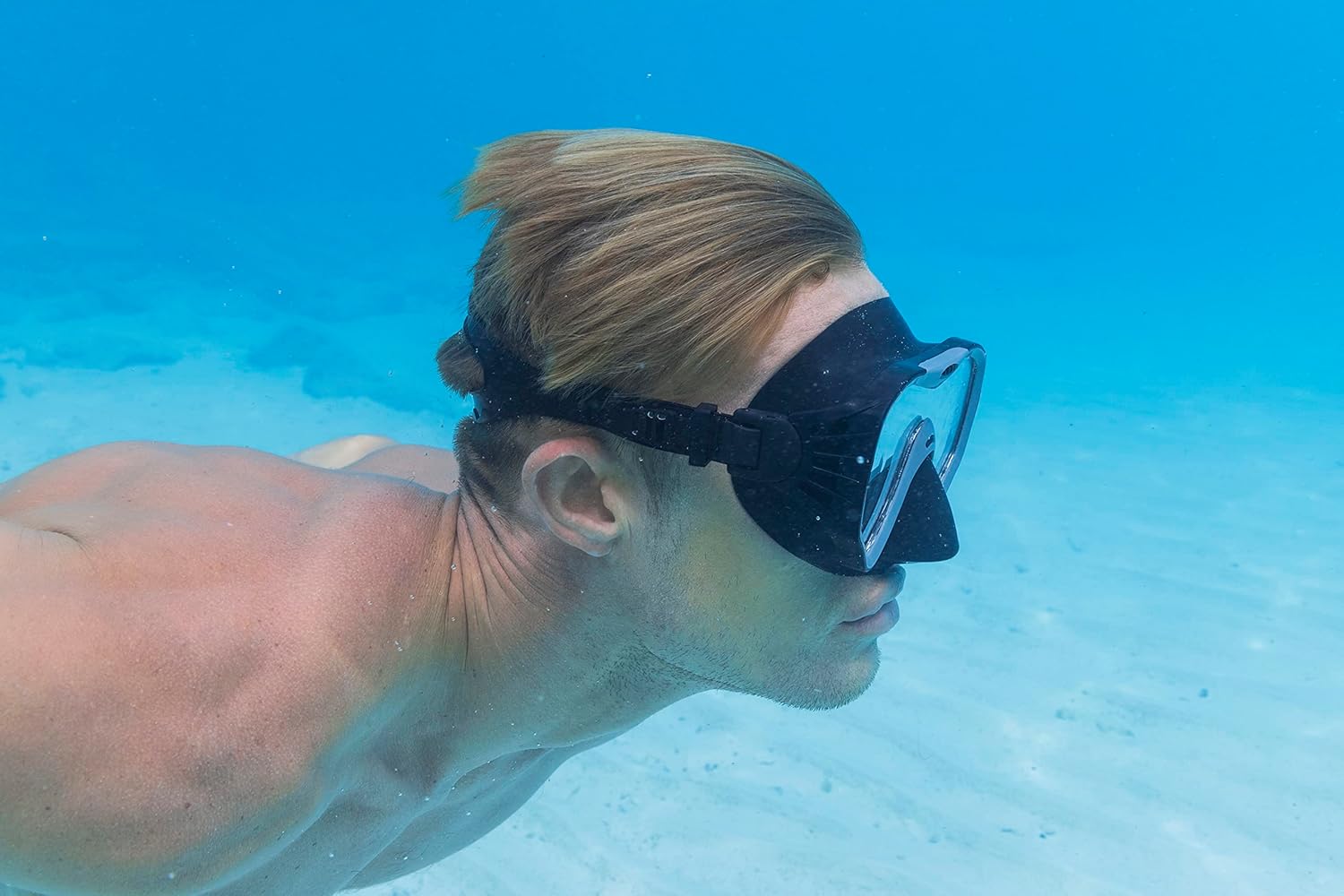 قناع الغوص بيست واي كروسادر برو - قد تختلف الألوان