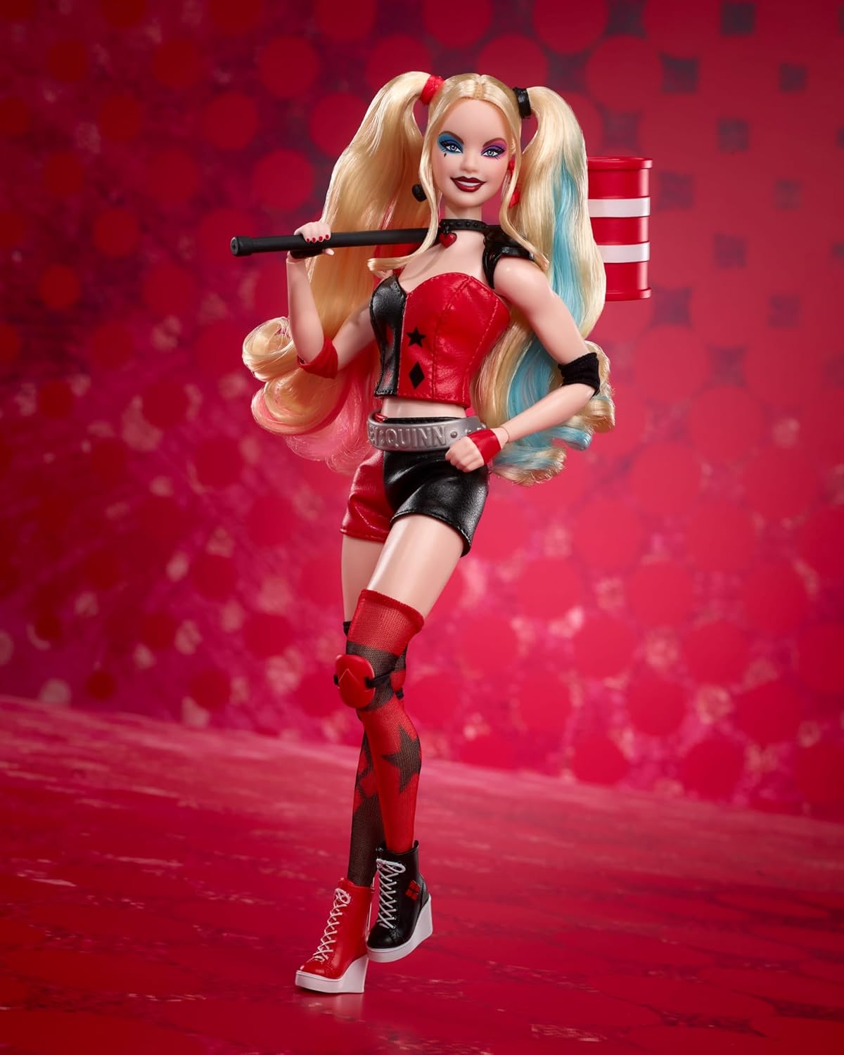 Mattel Barbie Signature Harley Quinn Collector Doll with Posable Body, Iconic Outfit, and Mallet Accessory, DC Batman 85th Anniversary Collectible