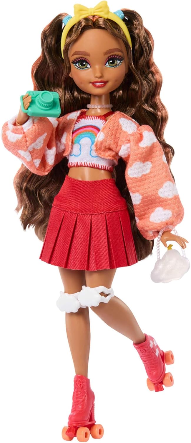 Barbie Dream Besties Doll and Accessories: Barbie Teresa Mobile Doll with Blonde Hair, 9 Video Game Themed Accessories