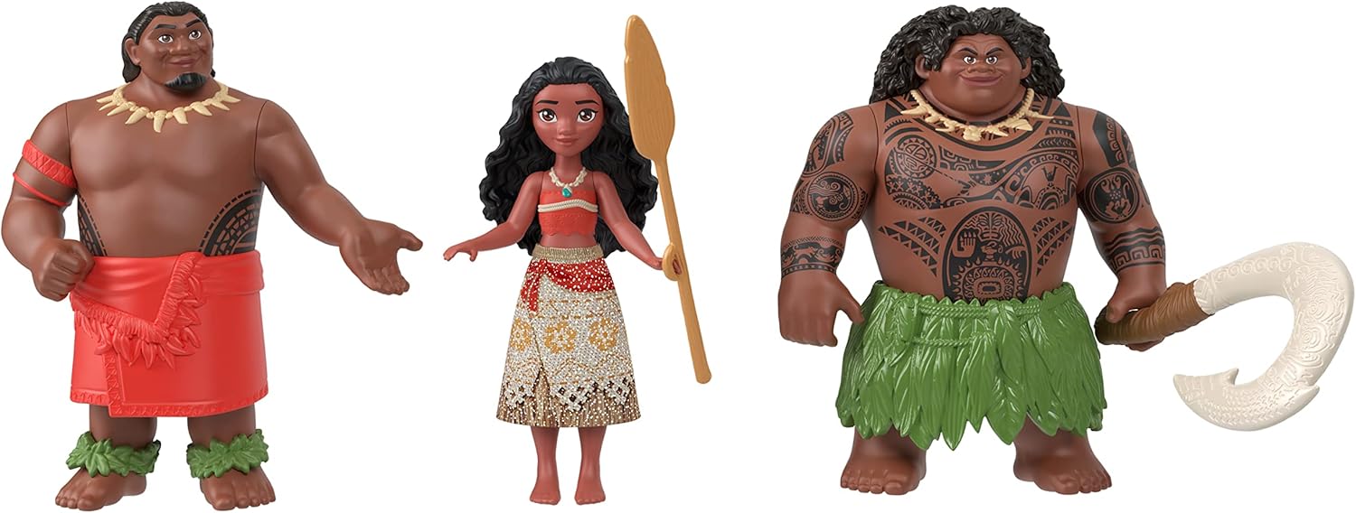 Disney Princess Moana Deluxe Story Set, Character Figurines and Playset, Kids Toys