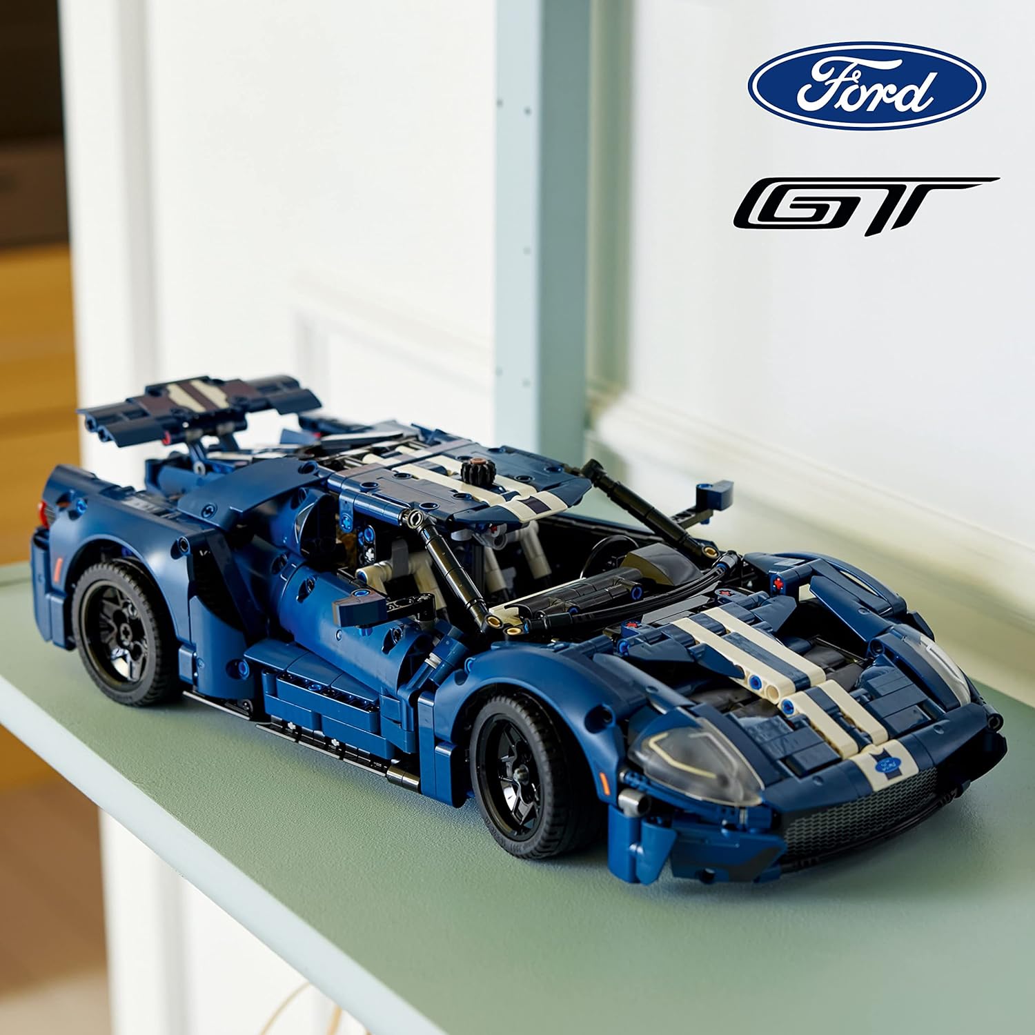 LEGO 42154 Technic Ford GT Car Model Kit for Adults to Build, Collectible Set, 1:12 Scale Supercar with Authentic Features, Gift Idea That Fuels Creativity and Imagination