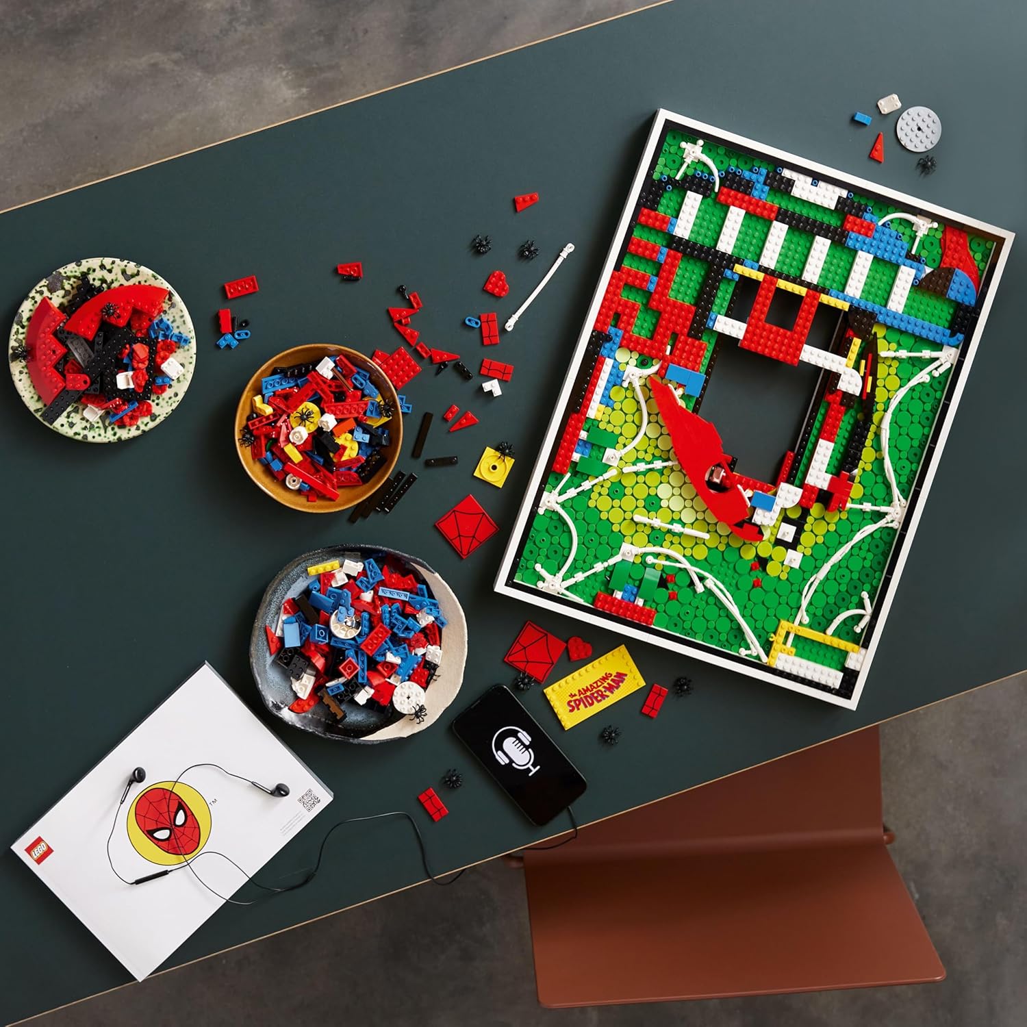 LEGO 31209 ART The Amazing Spider-Man 3D Wall Art Set, Buildable Canvas Poster, Super Hero Home Decoration, Creative Activity, Comic Gift for Teens and Adults