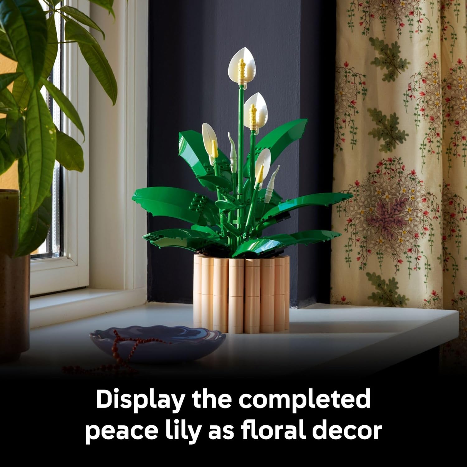 LEGO Botanicals Peace Lily Flower Building Set for Adults - DIY Bedroom, Book Shelf & Office Decor for Women & Men, Ages 18+ - Gift for Birthdays - Artificial Flowers Crafting Kit - 11504