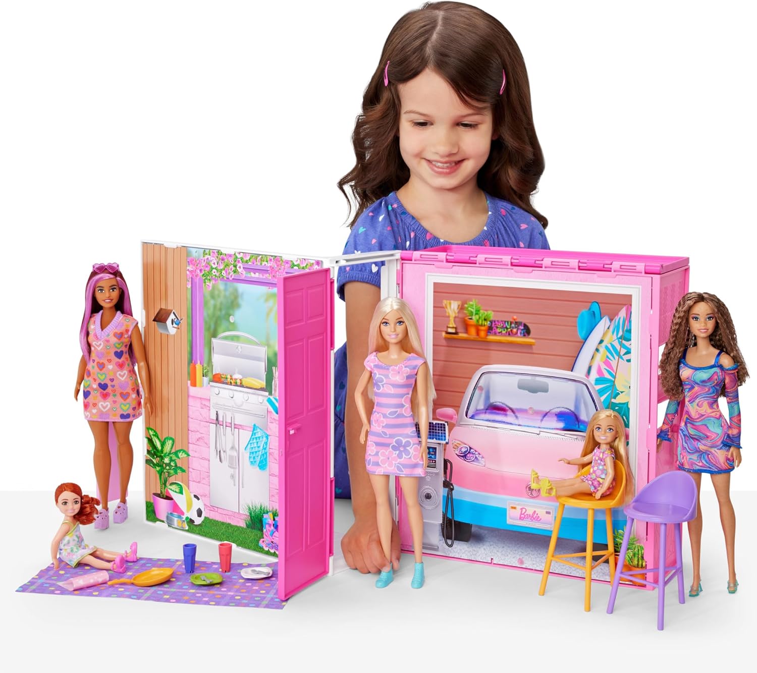 Mattel Barbie Getaway House, Doll House Playset With 4 Play Areas And 11 Decor Accessories & Doll