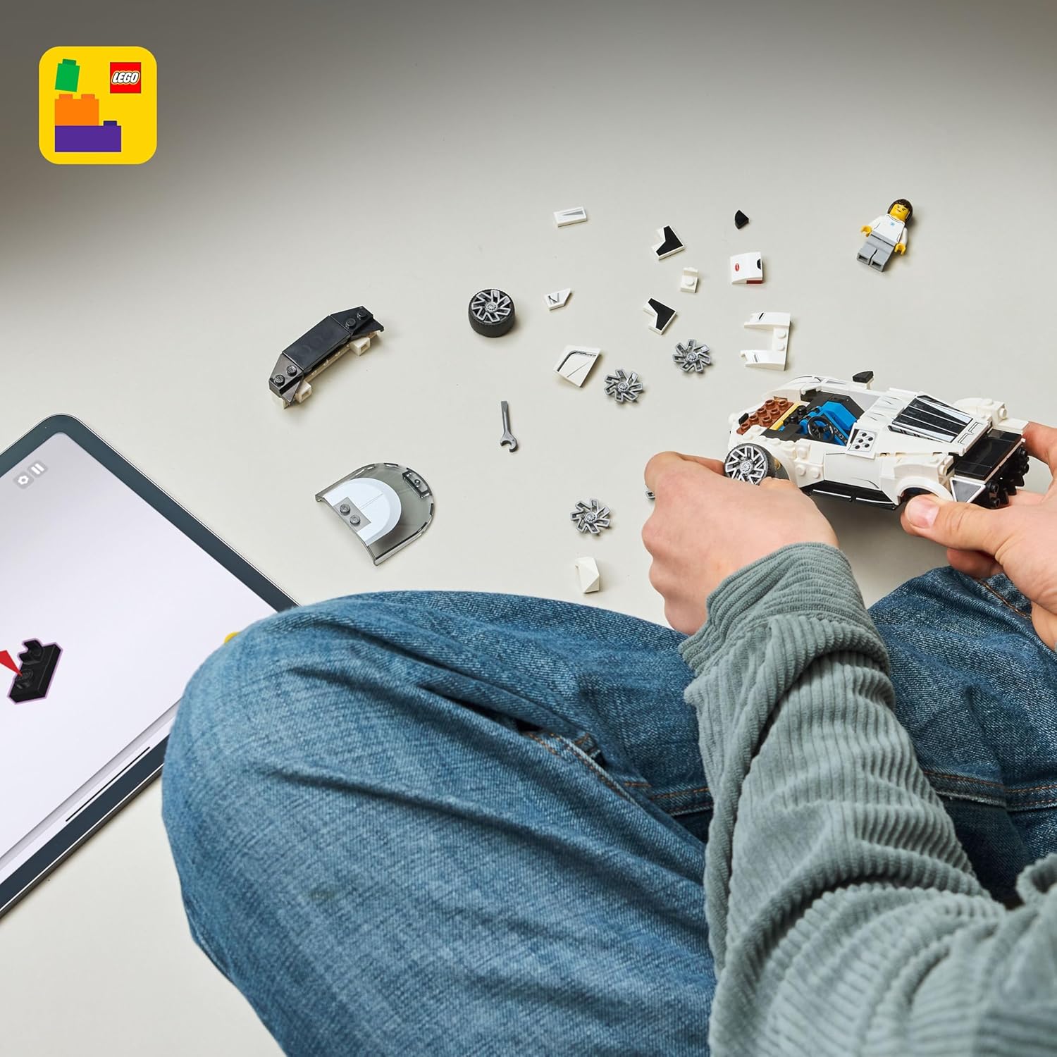 LEGO 77240 Speed Champions Bugatti Centodieci Hyper Sports Car Toy - Model Kit & Pretend Play Toy for Boys & Girls, Ages 9+