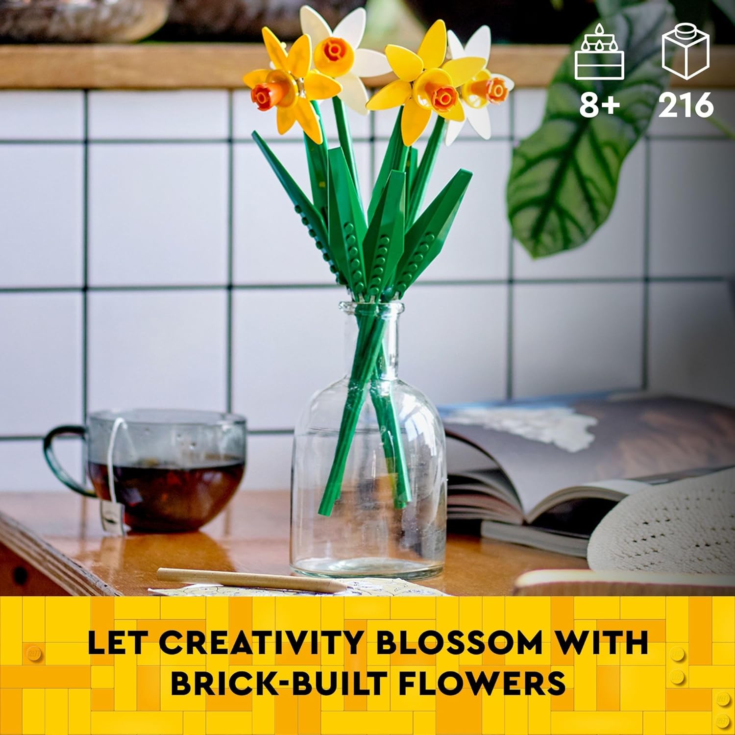 LEGO 40747 Daffodils Celebration Gift, Yellow and White Daffodils, Spring Flower Room Decor, Great Gift for Flower Lovers,