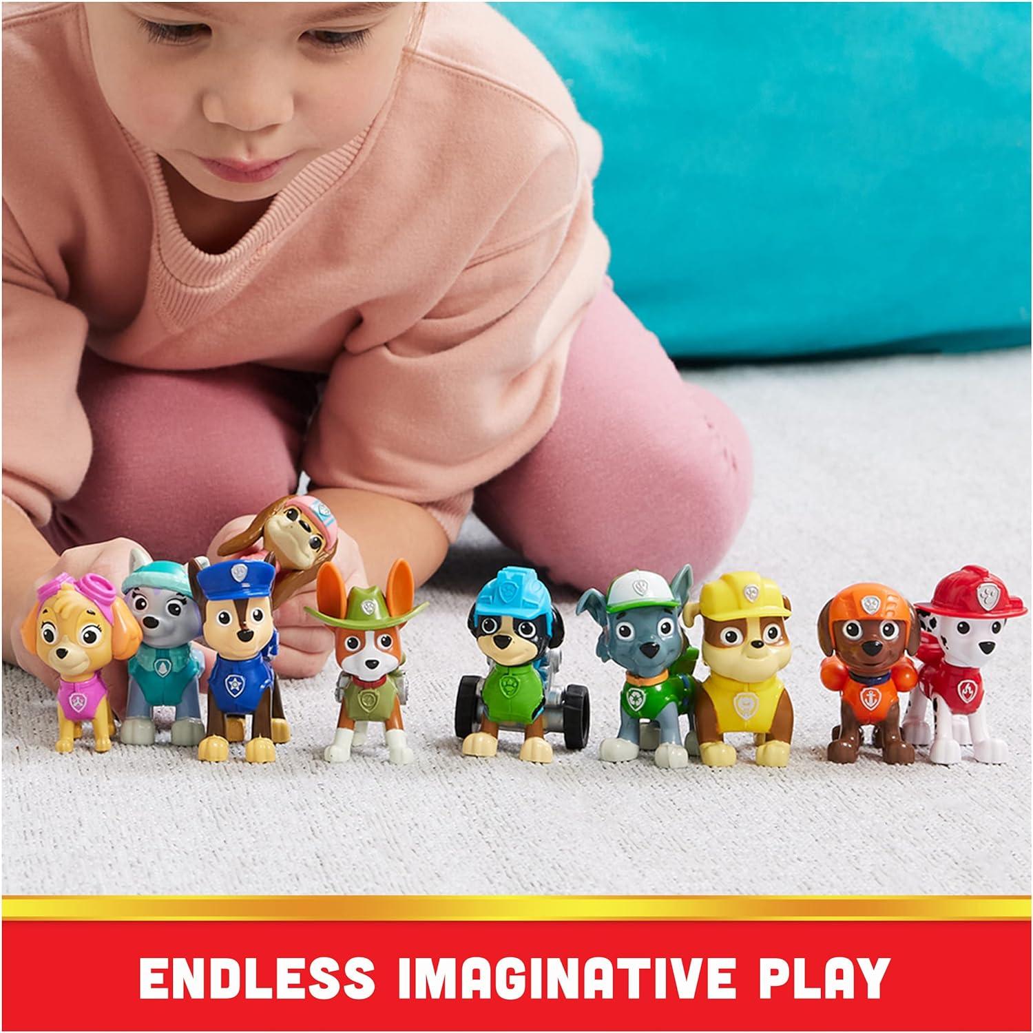 Paw Patrol, 10th Anniversary, All Paws On Deck Toy Figures Gift Pack with 10 Collectible Action Figures, Kids Toys for Ages 3 and Up