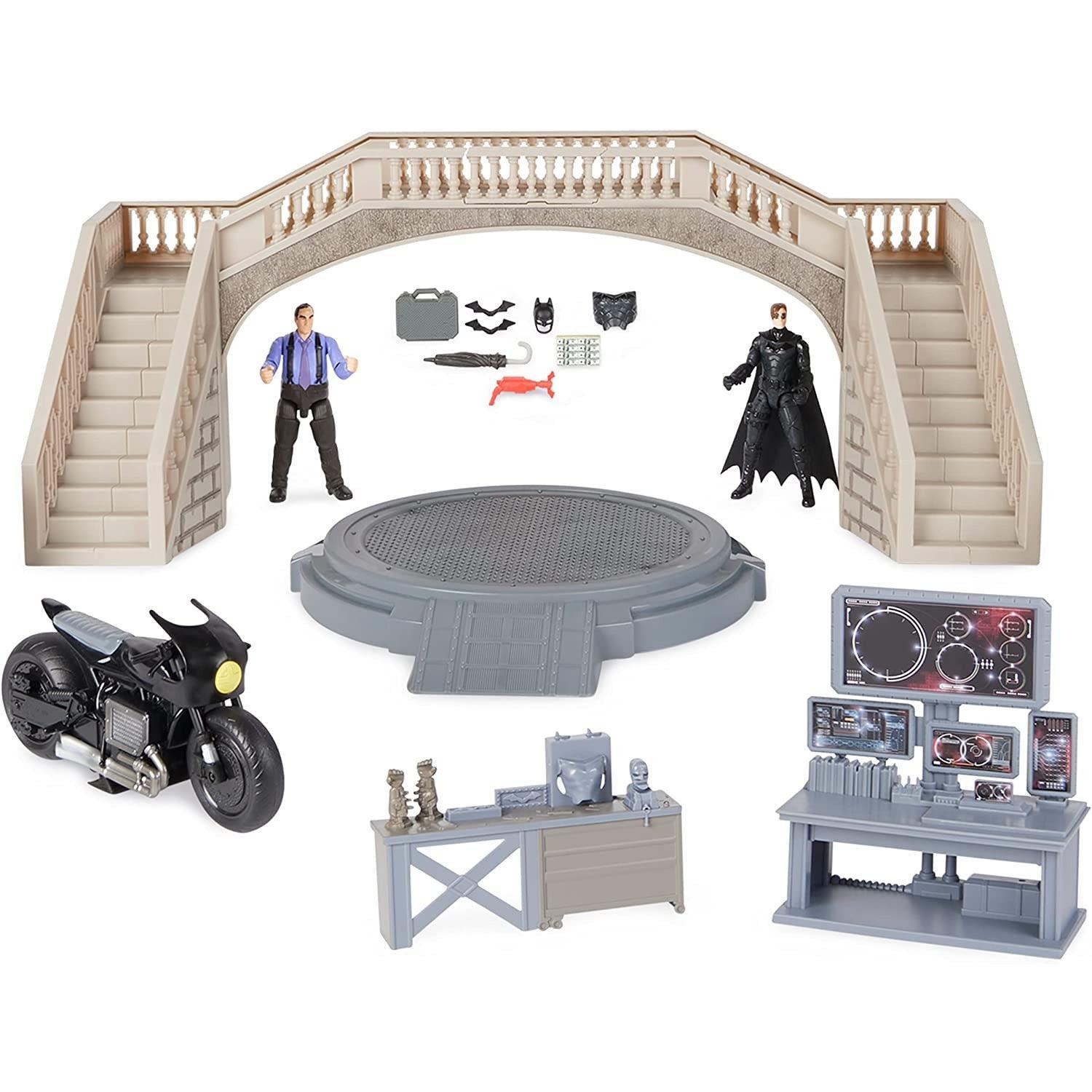 DC Comics, Batman Batcave with Exclusive Batman and Penguin Action Figures and Batcycle, The Batman Movie Collectible Kids - BumbleToys - 5-7 Years, 8+ Years, Action Battling, Avengers, Batman, Boys, DC, DC Comics