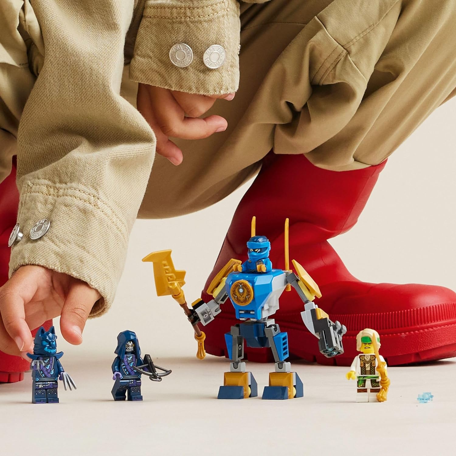 مجموعة ألعاب المغامرة نينجاجو جاي ميك باتل باك من ليجو 71805 للأطفال، مع شخصية جاي المصغرة وشخصية ميكانيكية، هدية نينجا مبتكرة.