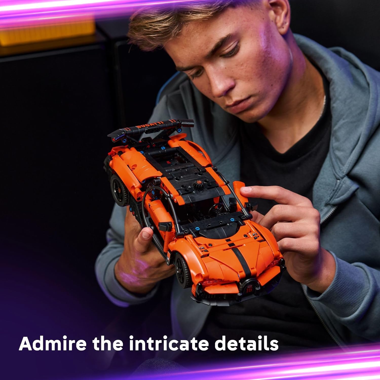 لعبة بناء سيارة ليجو تكنيك بوغاتي شيرون بور سبورت هايبركار للأولاد والبنات - سيارة رياضية مع مقود ومحرك واقعيين للأطفال ومحبي سباقات السيارات، من عمر 9 سنوات فما فوق - فكرة هدية رائعة لأعياد الميلاد - 42222 