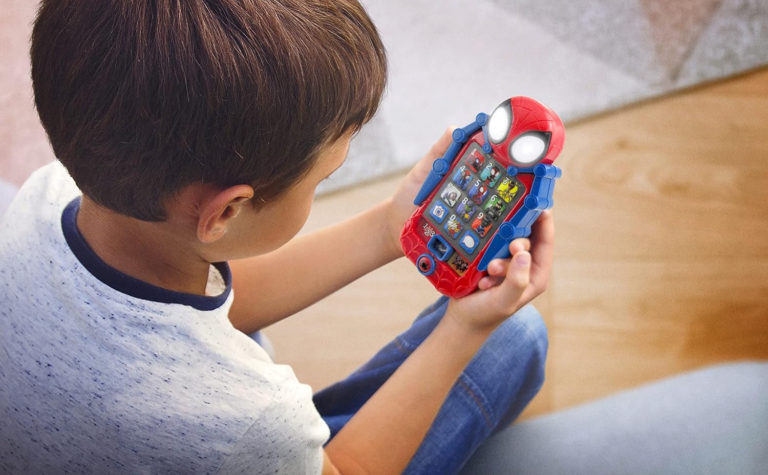 eKids Spidey and His Amazing Friends لعبة هاتف للأطفال الصغار مع ألعاب تعليمية مدمجة لمرحلة ما قبل المدرسة، ألعاب تعليمية للأنشطة واللعب التظاهري، لمحبي هدايا سبايدر مان