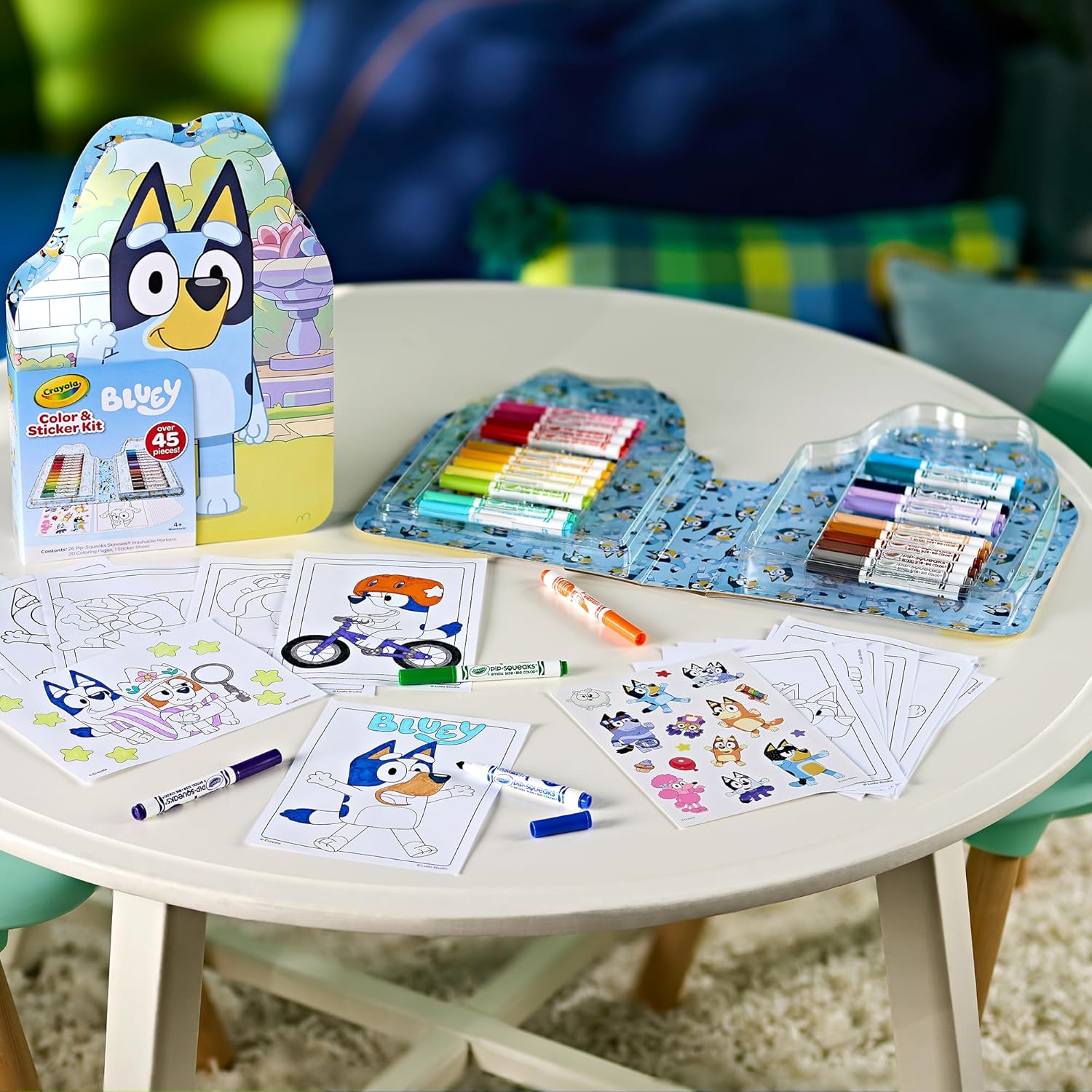Crayola  Case with Colours & Stickers Bluey, Felt Pen Set, Colouring Pages, Stickers, 45 Pieces