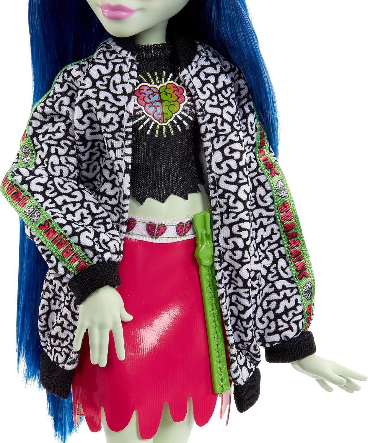 Monster High Ghoulia Yelps Doll With Pet And Accessories