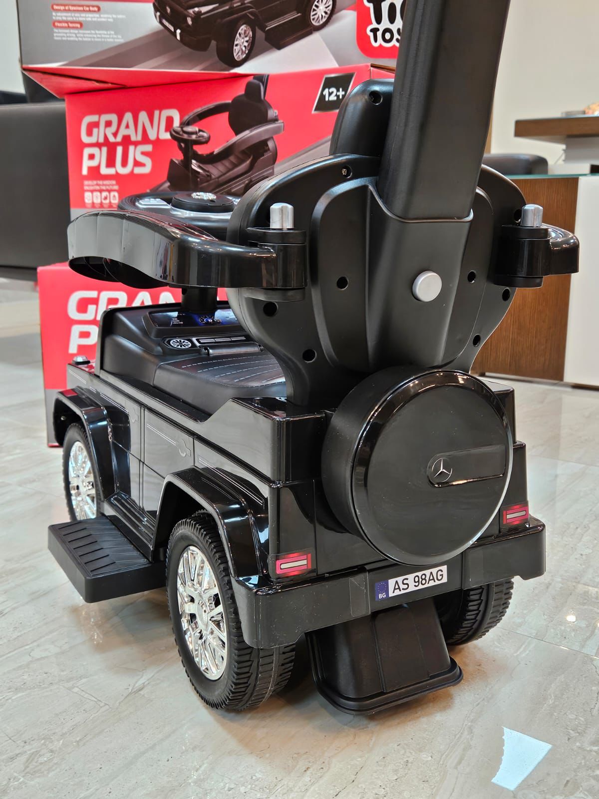 Tic Toys Grand Plus Multi-Position Ride-On with Music & Storage - Hot Pink