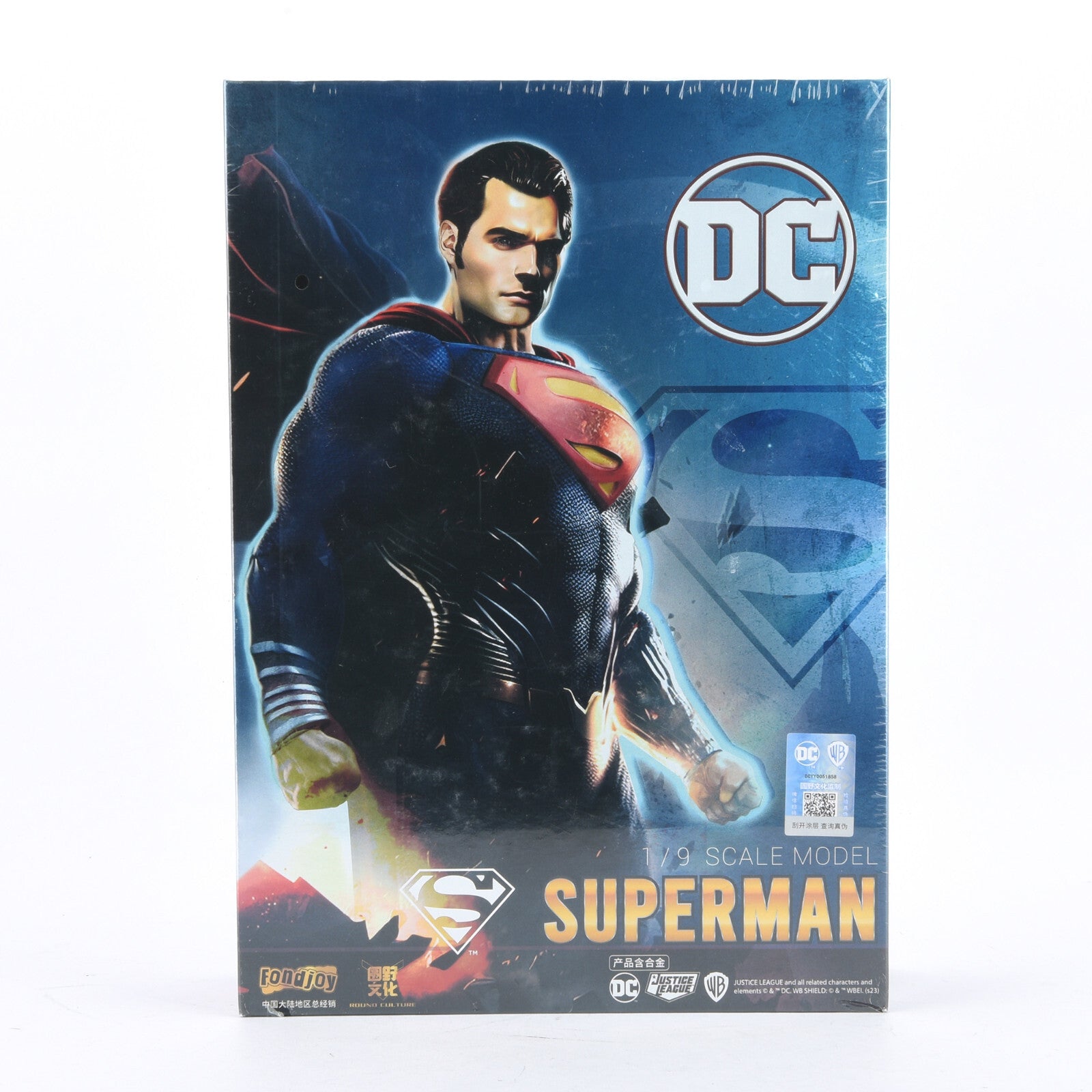 Fondjoy Super Heroes: DC - Justice League - Superman Scale 1:9