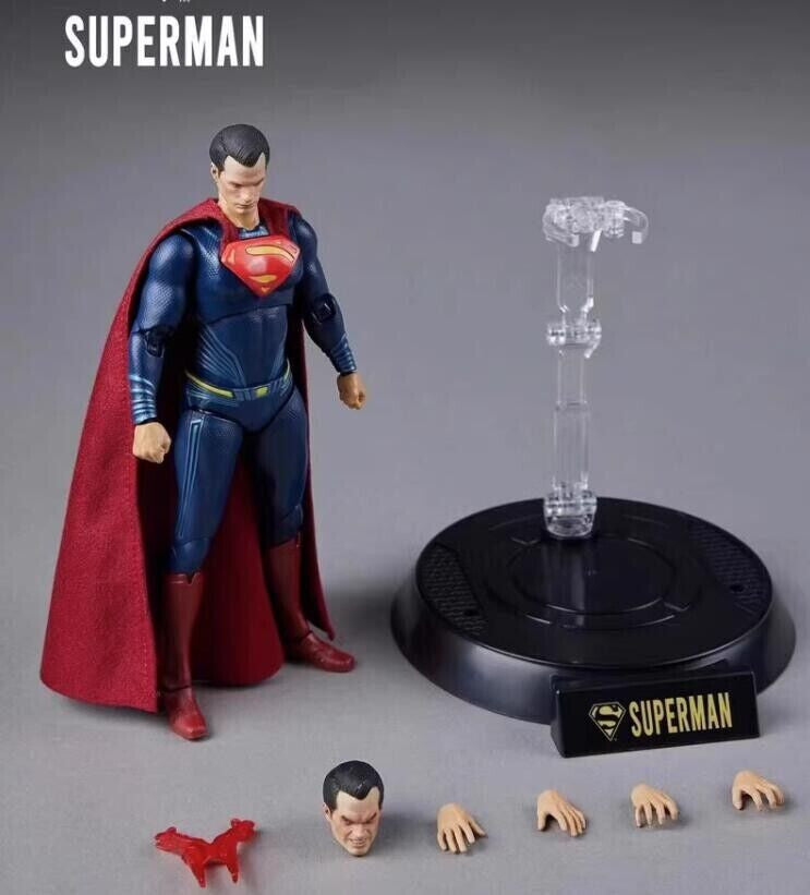 Fondjoy Super Heroes: DC - Justice League - Superman Scale 1:9