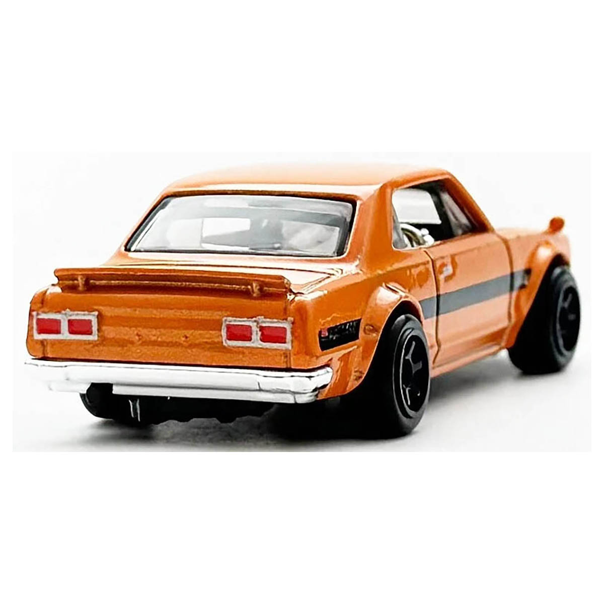 أيقونات هوت ويلز الوطنية من سلسلة سيلفر - نيسان سكاي لاين HT 2000 GT-R موديل 1971