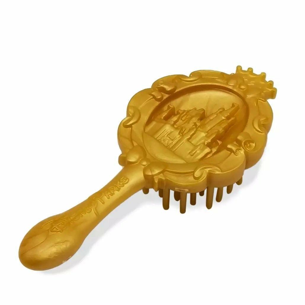 Disney Snow White Classic Doll With Pendant - BumbleToys - 5-7 Years, Disney Princess, Fashion Dolls & Accessories, Girls, Pre-Order, Snow White