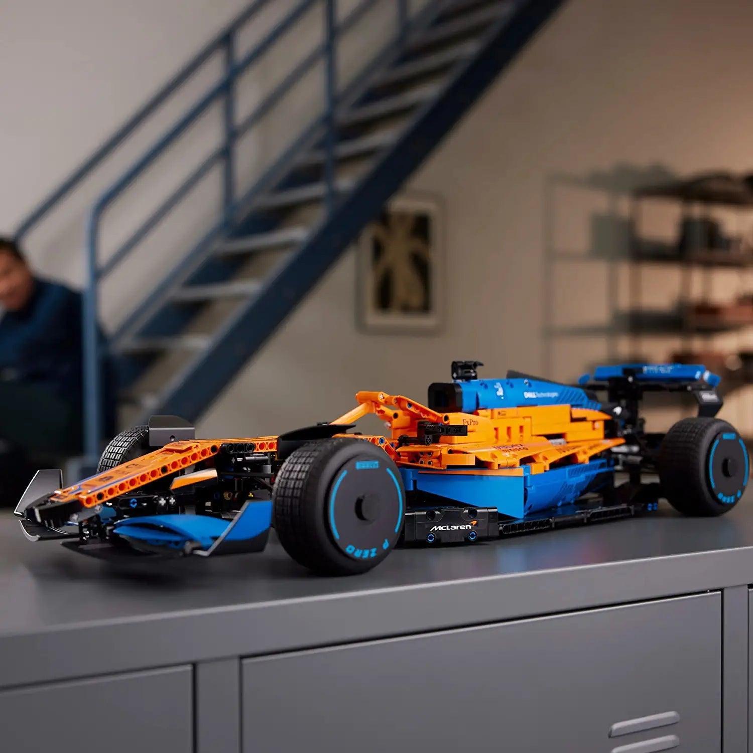 LEGO 42141 Technic McLaren Formula 1 Race Car Build a Replica Model of The 2022 McLaren Formula 1 Race Car (1,432 Pieces) - BumbleToys - 18+, 5-7 Years, Boys, LEGO, OXE, Pre-Order, Technic