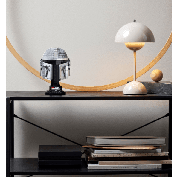 LEGO Star Wars The Mandalorian Helmet 75328 Building Kit (584 Pieces) - BumbleToys - 14 Years & Up, 18+, Boys, Helmet, LEGO, Mandalorian, OXE, Pre-Order, star wars